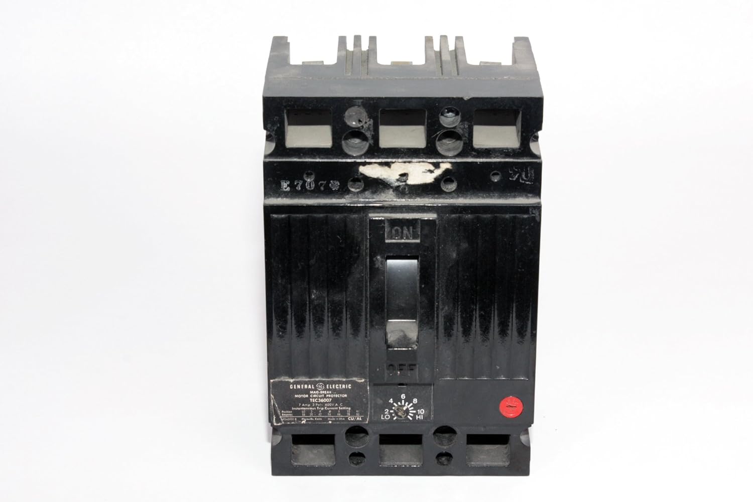 TEC36007 - General Electrics - Molded Case Circuit Breakers