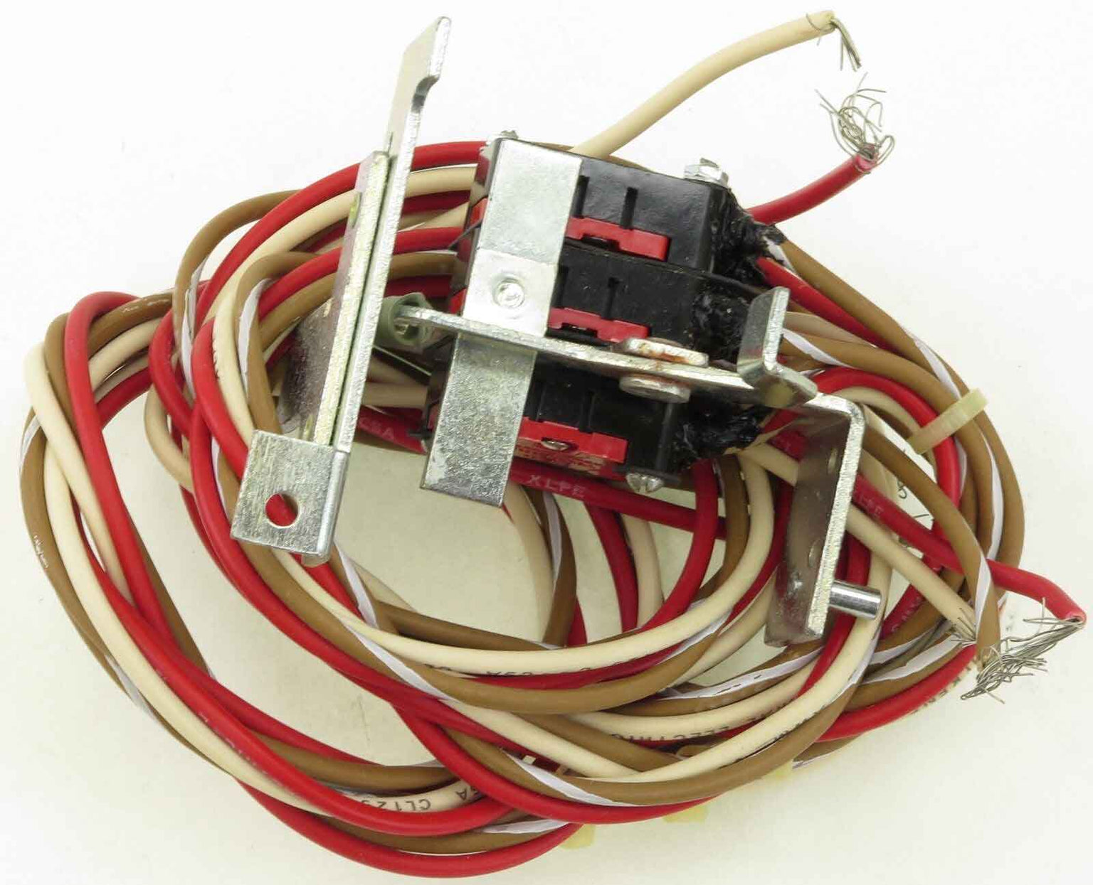 TJKASA6AB3L - General Electrics - Auxiliary