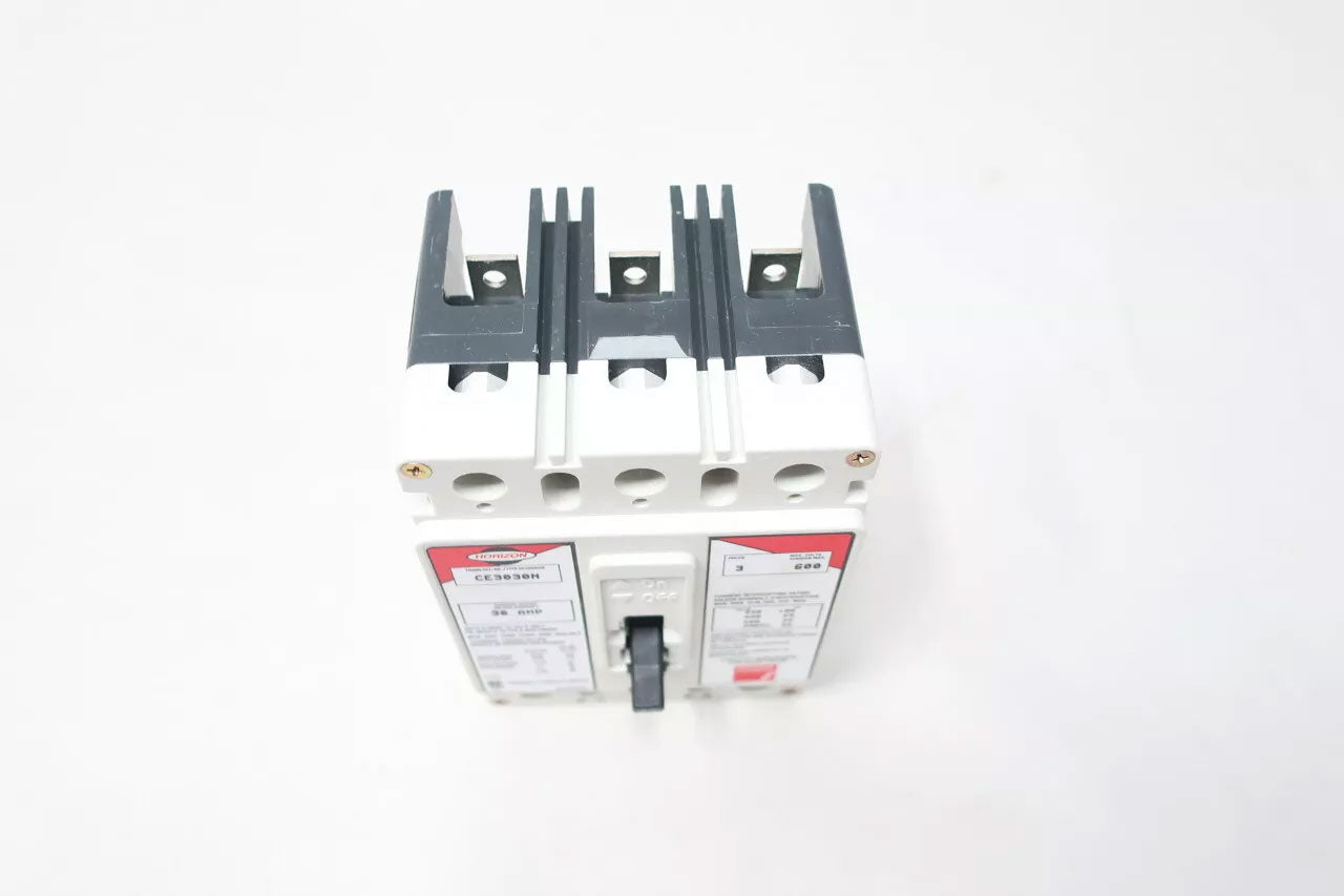CE3030B  - Federal Pioneer Horizon - Molded Case Circuit Breaker